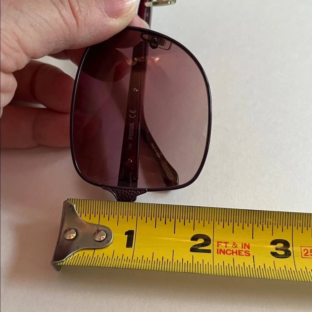 FOSSIL NWOT Addie Plum Fade 100% UV Textured Metal 56-16-130 Square Sunglass